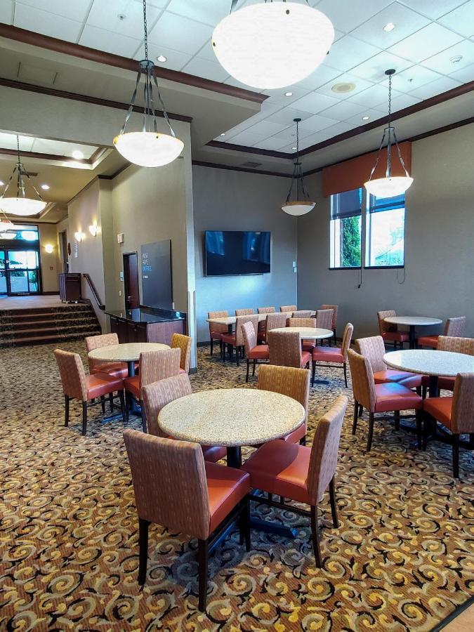 Holiday Inn Express Hotel & Suites Portland-Northwest Downtown By Ihg Dış mekan fotoğraf